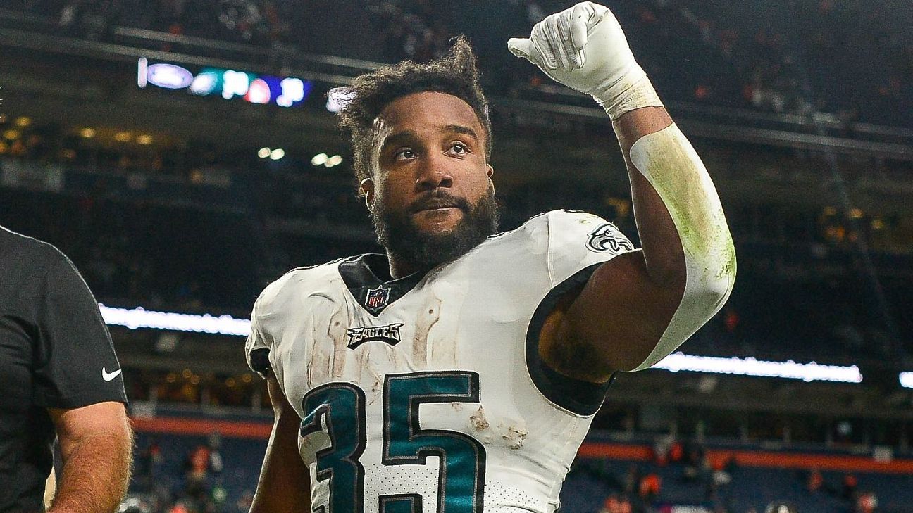 Philadelphia Eagles RB Boston Scott adds Rocket League pro gamer