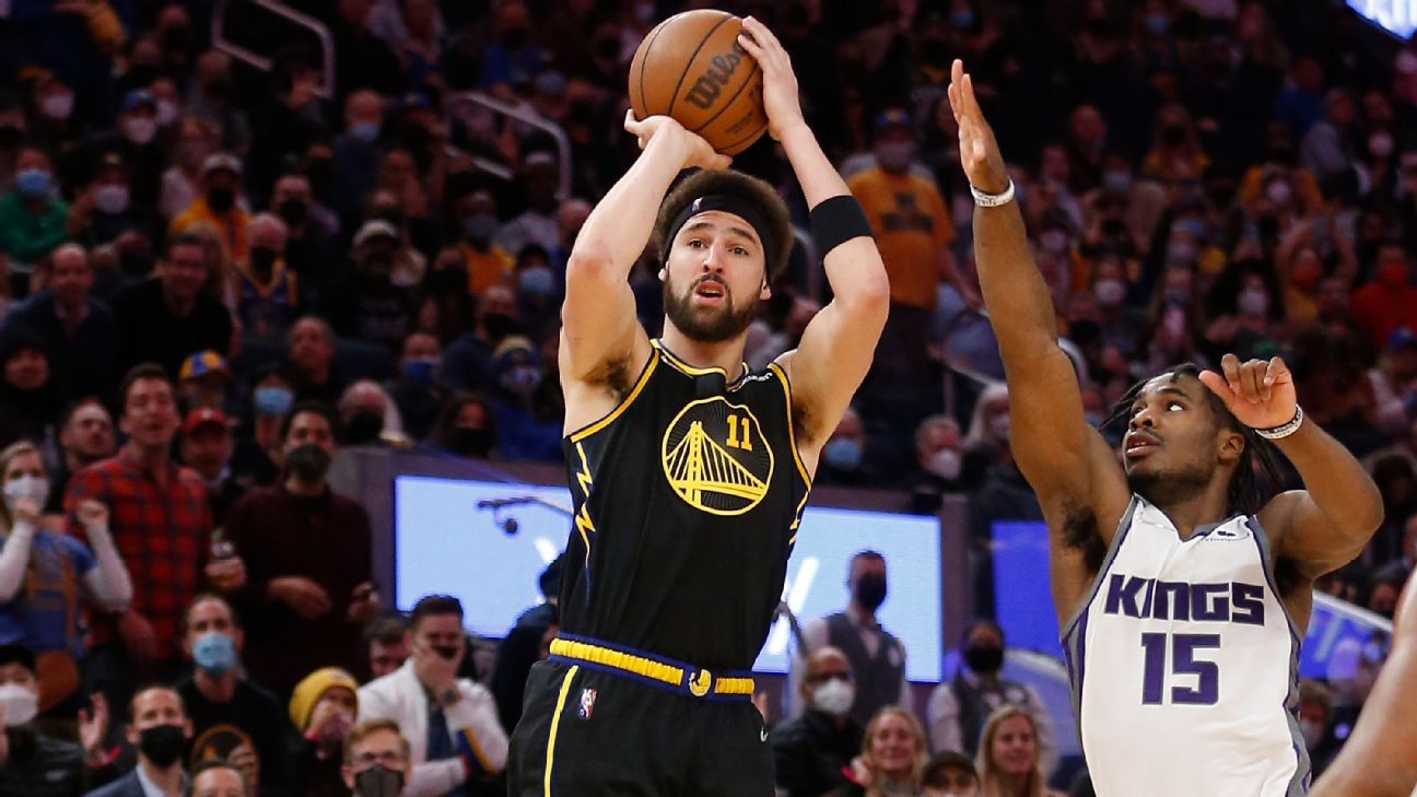 Sources - Golden State Warriors' Klay Thompson eyes January home games for  return - ESPN