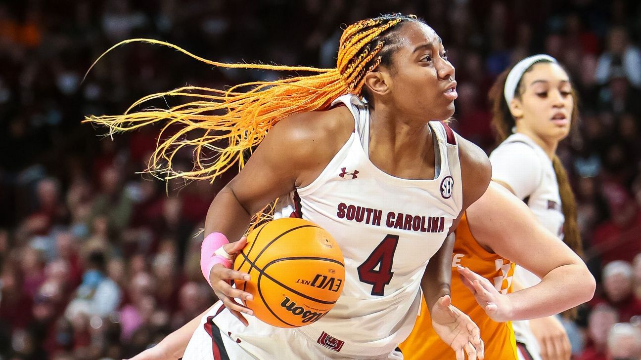 South Carolina's Aliyah Boston should win 2022 women's college