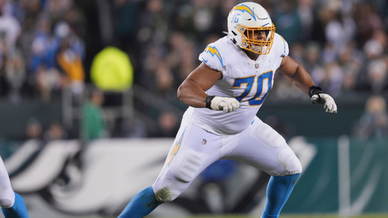 Los Angeles Chargers LT Rashawn Slater expected to miss rest of season with torn..