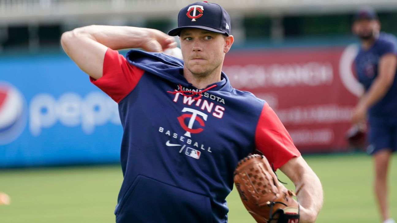 Pitcher Sonny Gray se presenta con Minnesota Twins listo para empezar