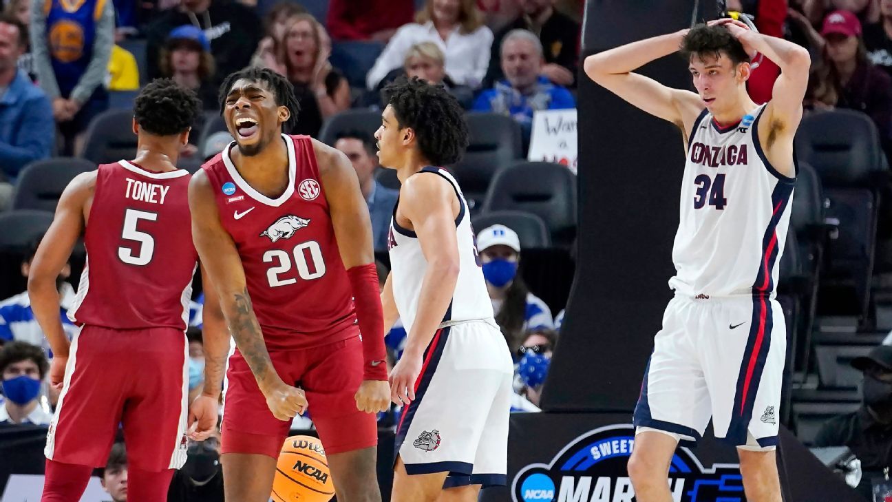 Arkansas Razorbacks take down No. 1 Gonzaga to make Elite Eight in NCAA tourname..