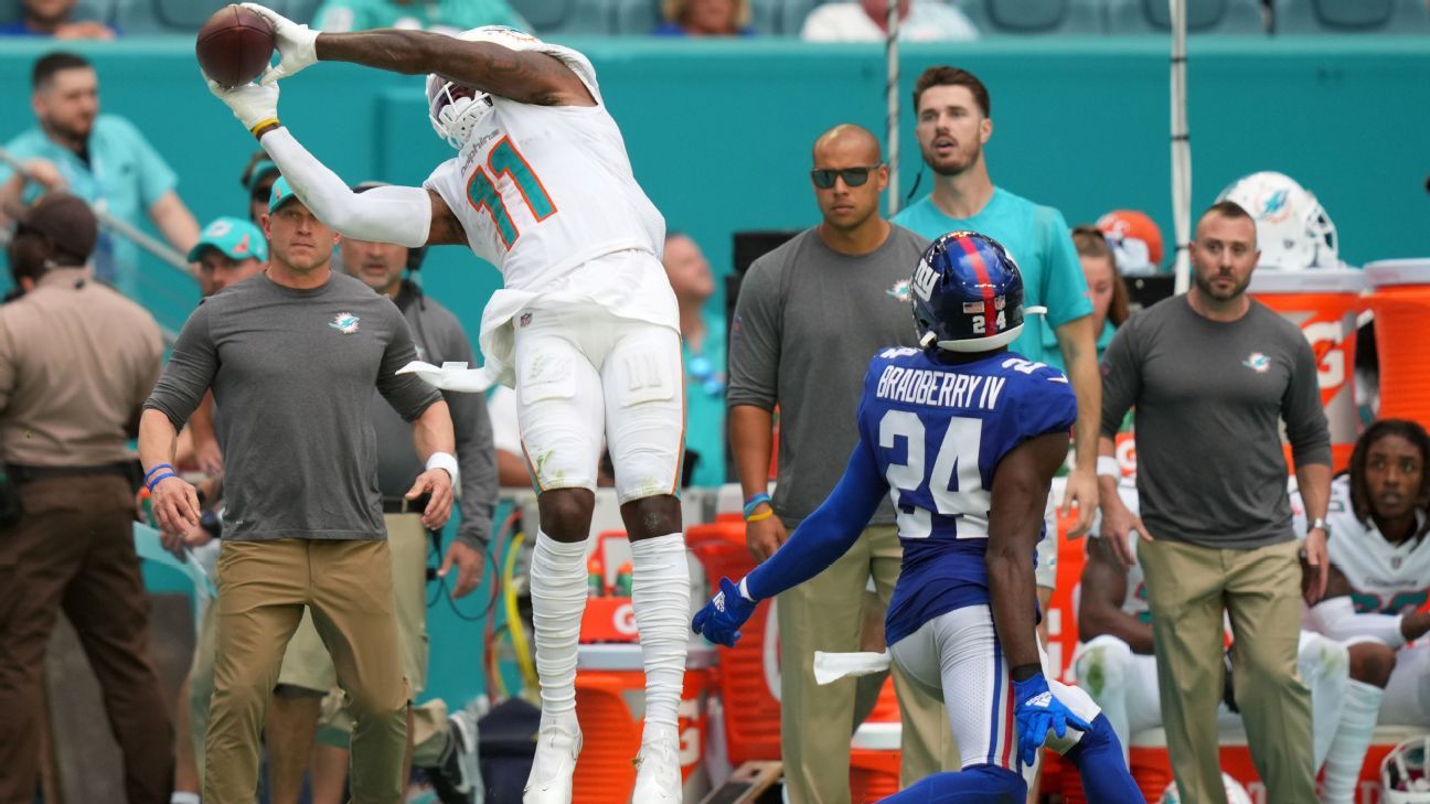 DeVante Parker to New England Patriots: How the trade affects N'Keal Harry, what..