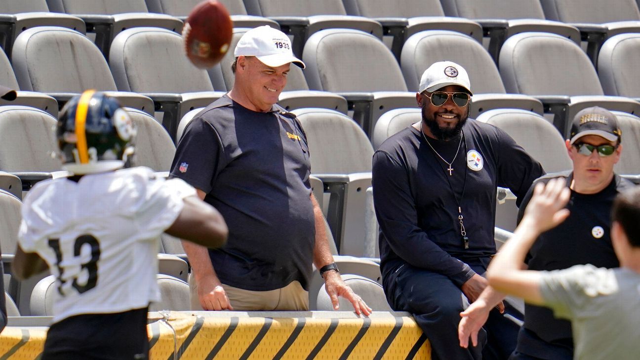 Steelers GM Kevin Colbert enters final NFL draft, Mike Tomlin prepares for change