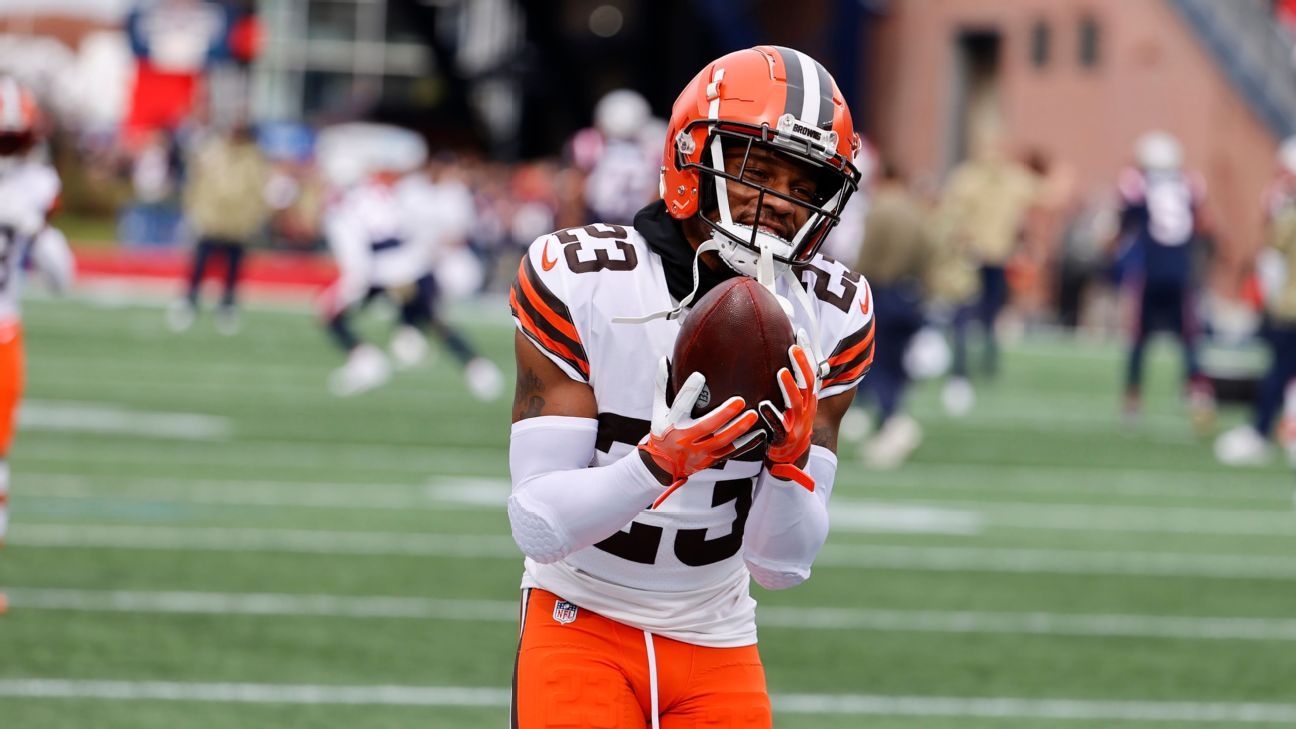 Browns Greg Newsome was mad about trade request rumors