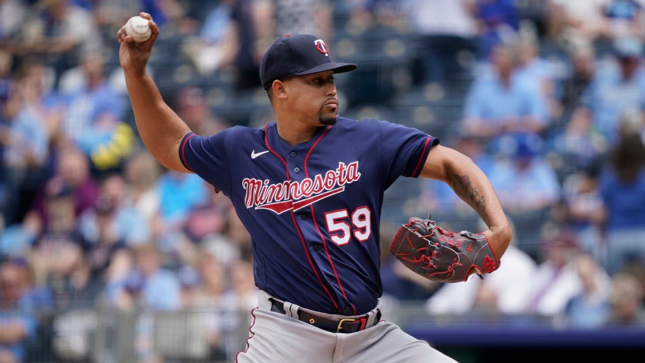 Twins to activate closer Duran vs. White Sox