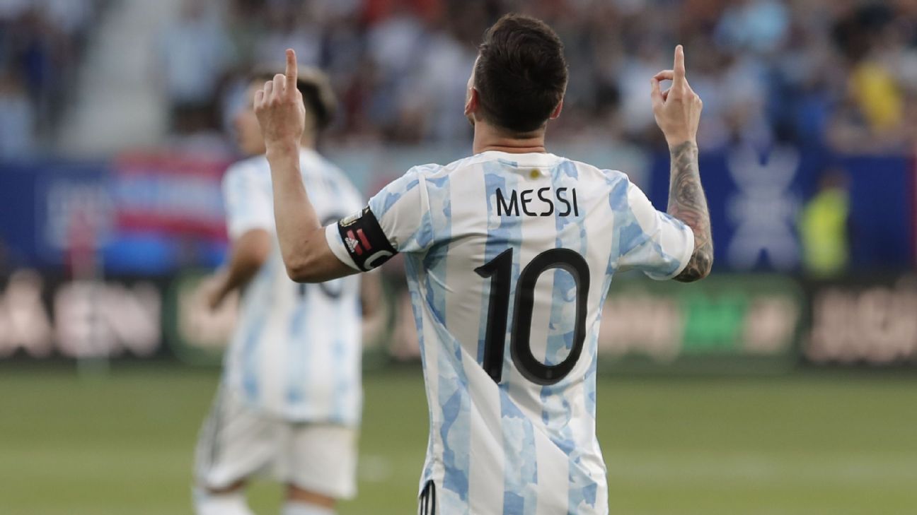 Un partido para la historia: Lionel Messi hizo cinco goles con la Selección Argentina por primera vez