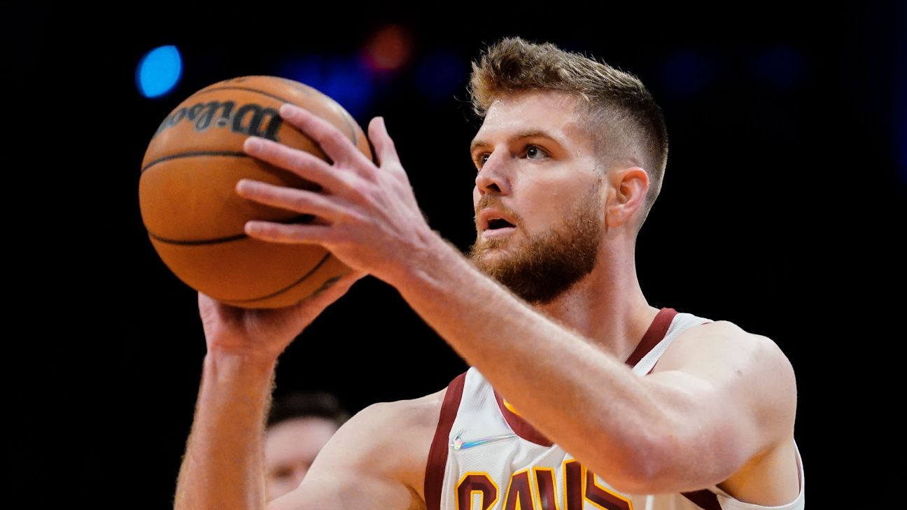 Is Dean Wade's Cavs Preseason An Indicator Of Things To Come? - Sports  Illustrated Cleveland Cavs News, Analysis and More