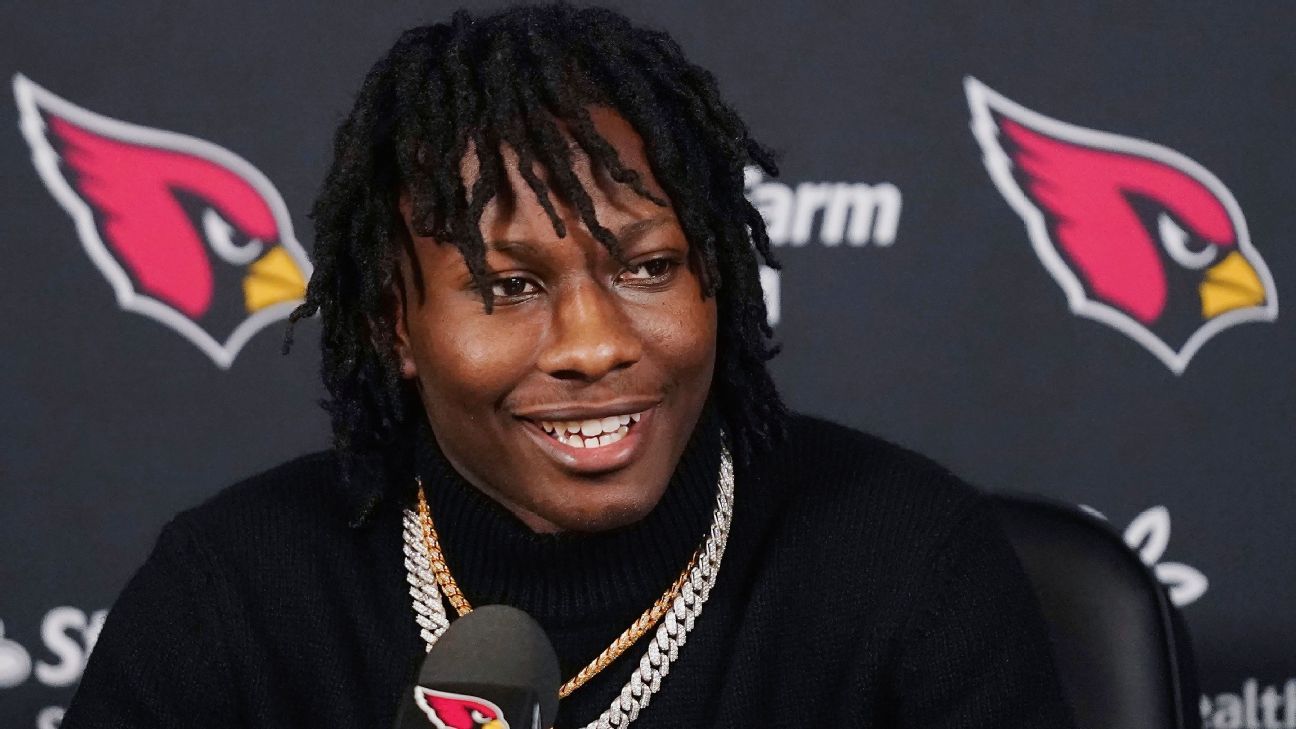 Arizona Cardinals WR Marquise Brown charged with criminal speeding
