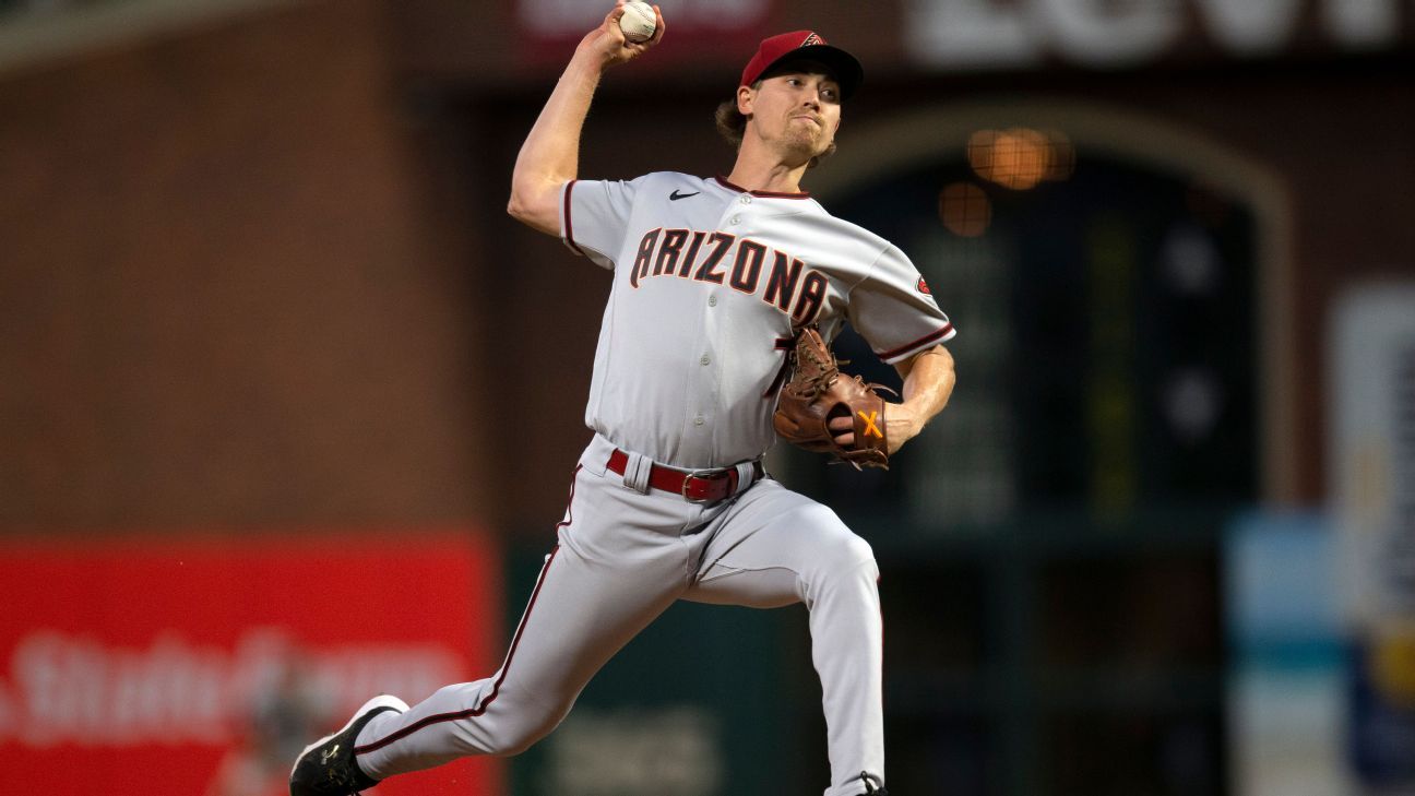 2022 Game Used Arizona Diamondbacks Road Grey Jersey - Emmanuel Rivera -  2-4, 2HRs, 2RBIs