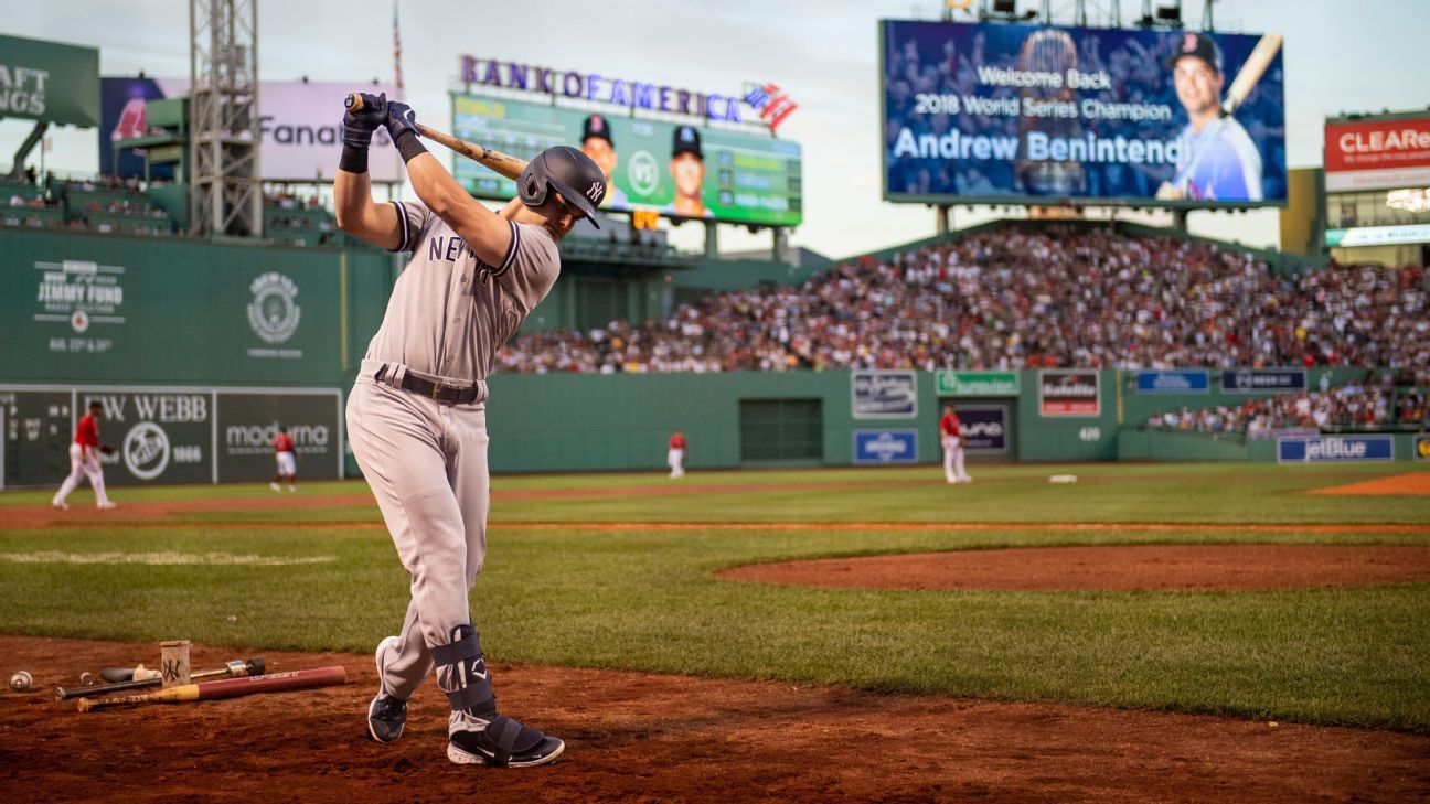 Former Red Sox star Andrew Benintendi helps Yankees win at Fenway