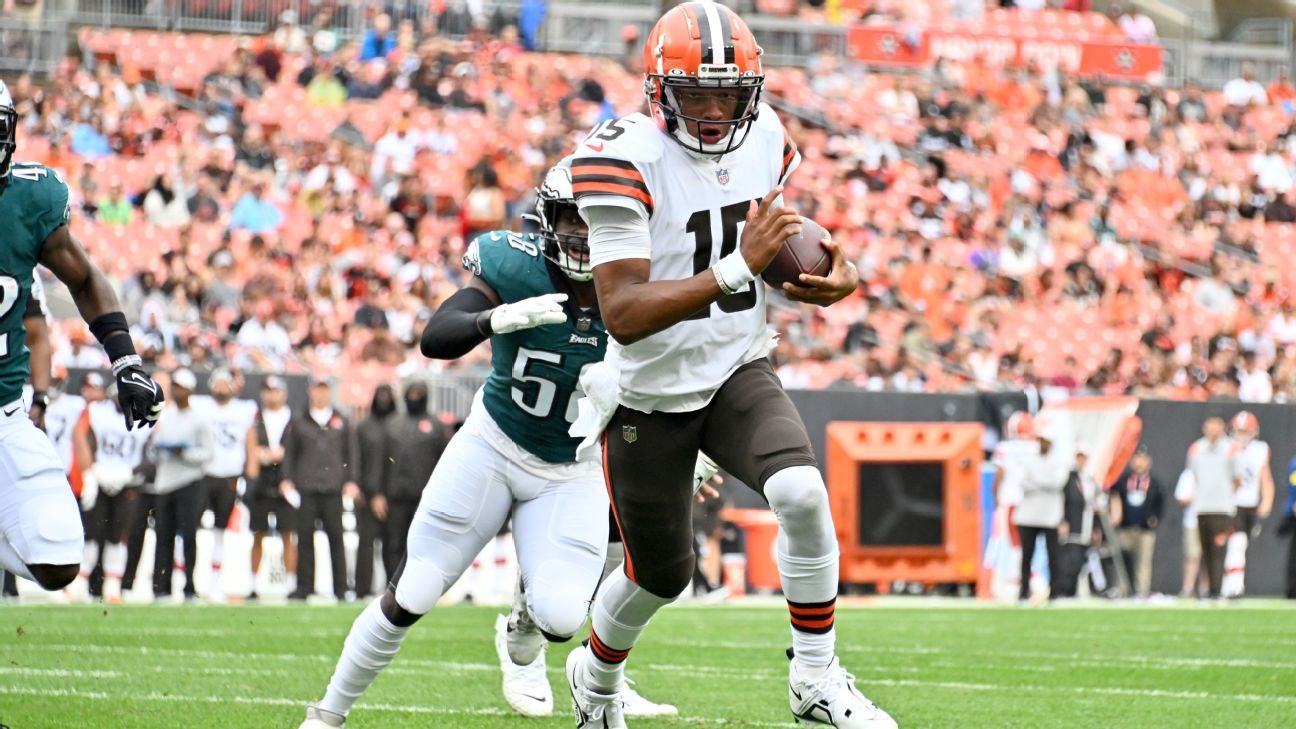 VFL Josh Dobbs returns to Cleveland Browns