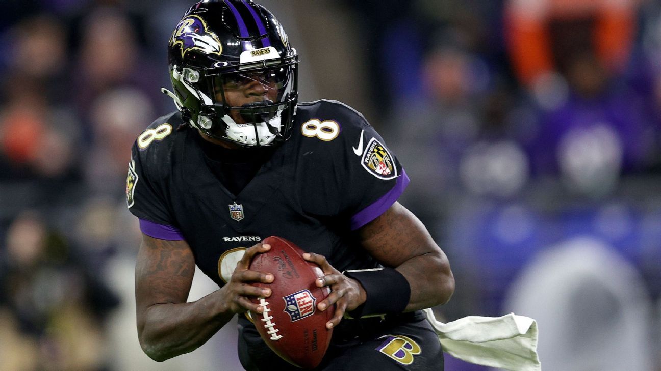 Lamar Jackson Baltimore Ravens Unsigned Drop-back Photograph