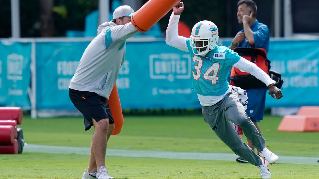 Dolphins CB Trill Williams tears ACL in preseason opener