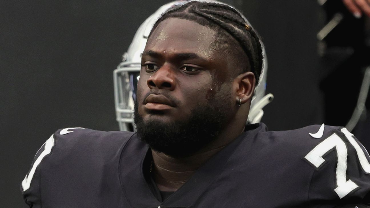 PFF: Raiders' OL Alex Leatherwood Took a Massive Step Forward This