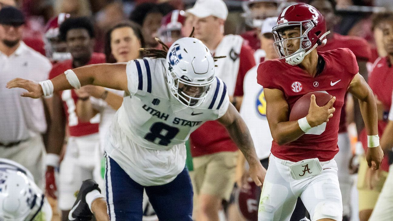 Tua Tagovailoa is re-writing the Alabama football record book - Roll 'Bama  Roll