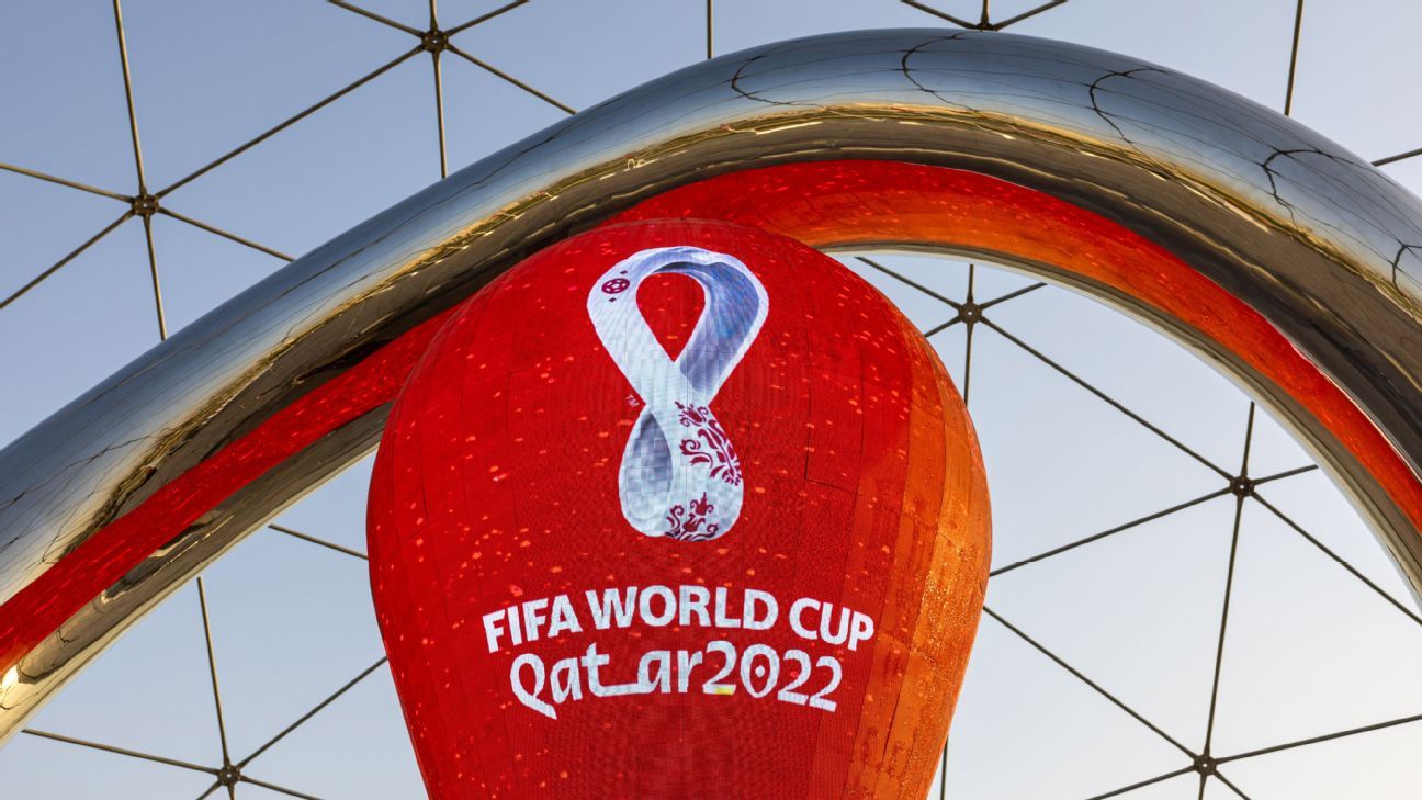 Qatar to pay fans' travel for good World Cup PR