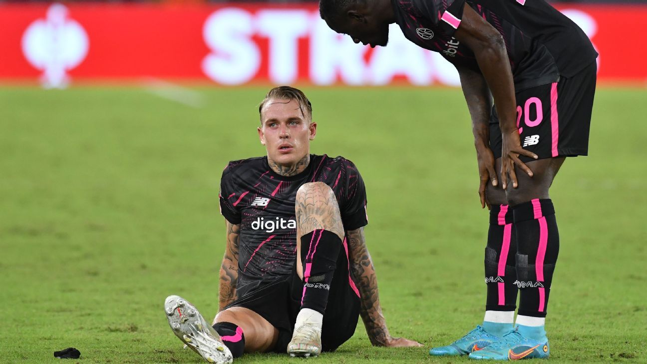 Zware blessure voor Karsdorp - ESPN.nl