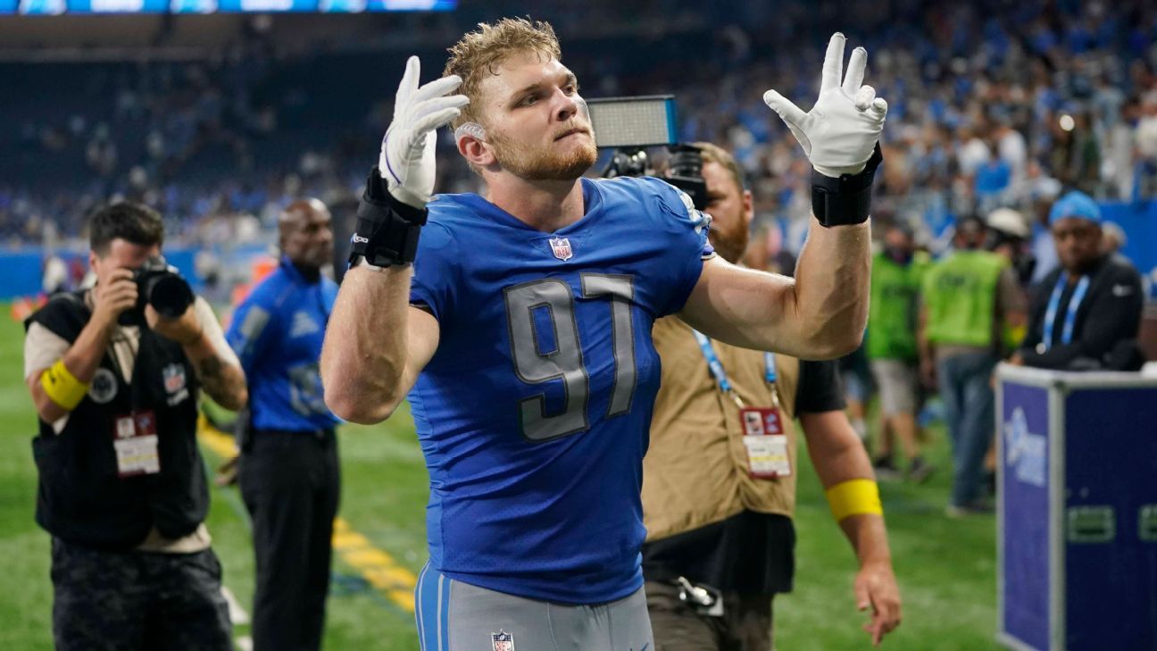 Lions' Aidan Hutchinson dedicates 3-sack outing to 5-year-old