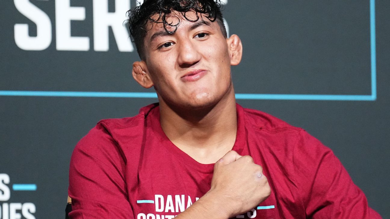 Raul Rosas Jr., 17, the youngest fighter to sign with UFC and