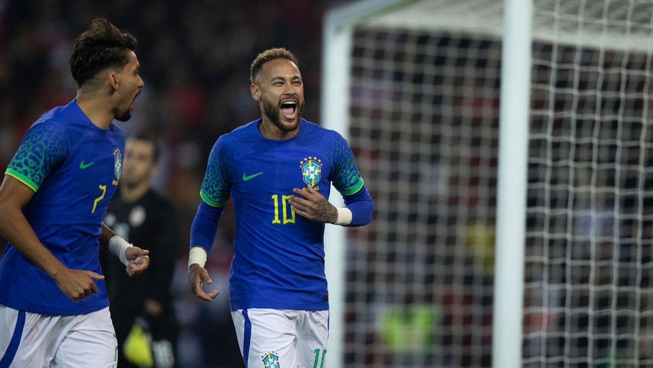 Foto: Neymar e Mavie: 'Hoje tem jogo do Brasil e aqui já estamos preparados  para torcer. Vamos, Brasil', escreveu o jogador - Purepeople