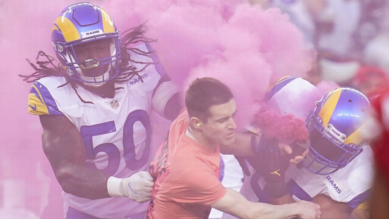 Protesters interrupt NFL's Bills-Rams season-opener with pink