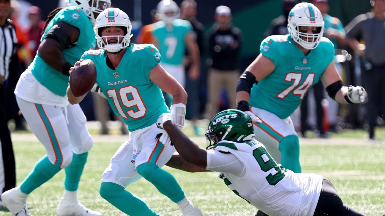 Miami. FL USA; Miami Dolphins quarterback Skylar Thompson (19) rolls out of  the pocket during an NFL game against the Houston Texans at the Hard Rock  Stadium, Sunday, November 27. The Dolphins