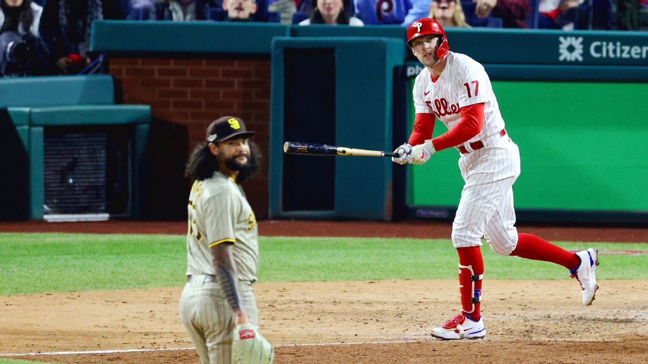 Highlight] Harrison Bader goes deep for the second time in the