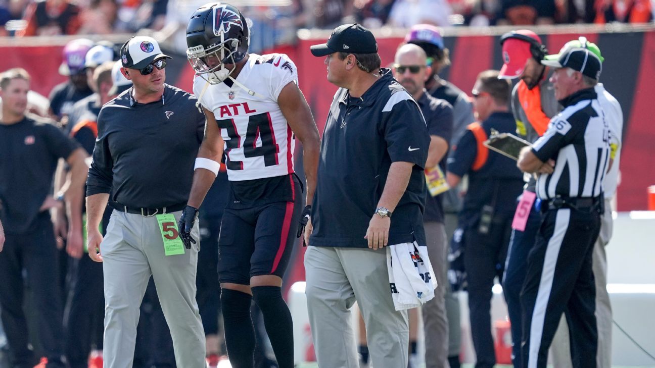 Atlanta Falcons cornerback A.J. Terrell (24) leaves the field