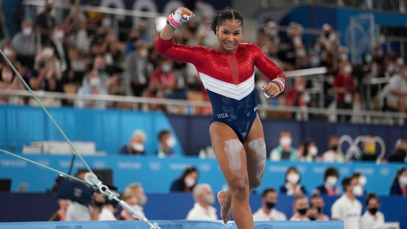 Despite Facing a Major Setback, Simone Biles Takes Stars and