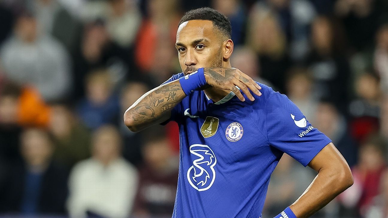 Aubameyang removed from Chelsea's Champions League squad