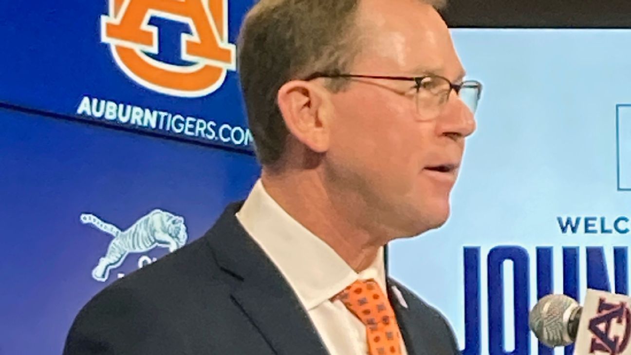 Auburn faces 'critical decision' on football coach