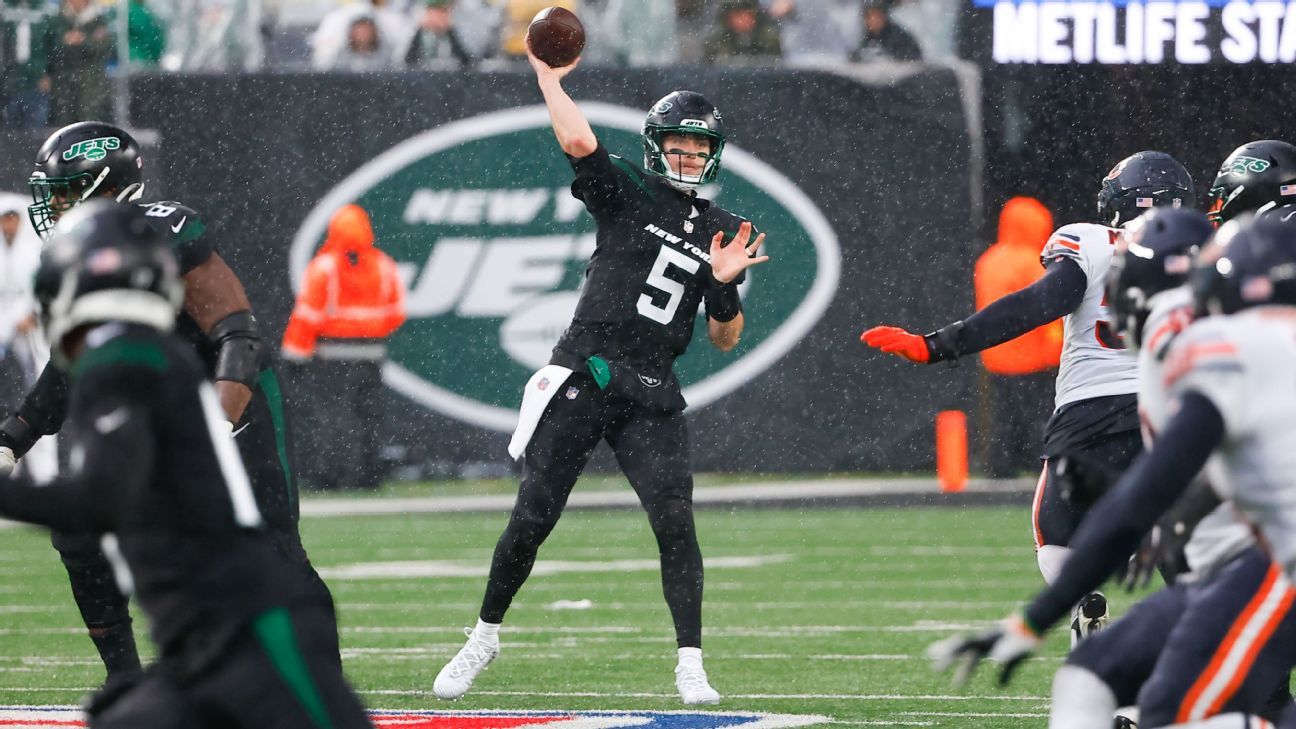 Jets' Robert Saleh on QB Mike White's performance in win over Bears: 'He  made the easy look easy'