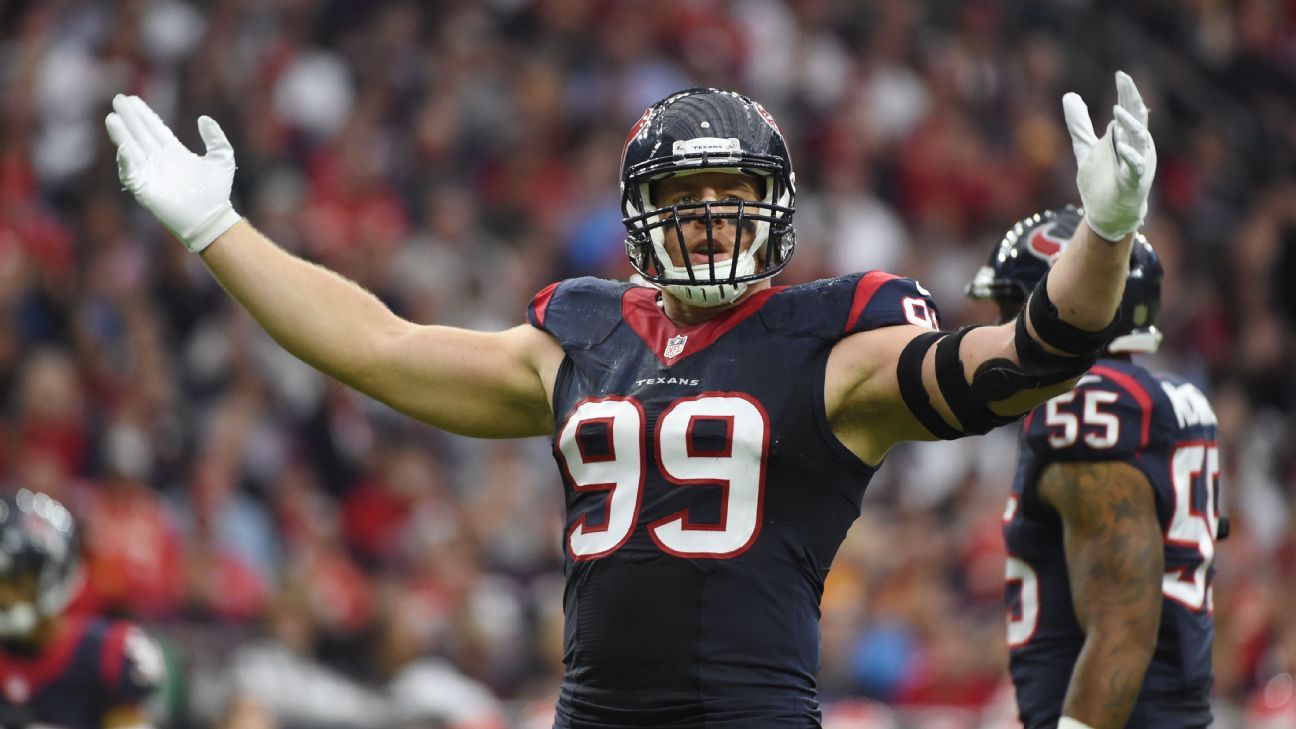 Cardinals lose J.J. Watt to shoulder injury, keeping him out of Packers game