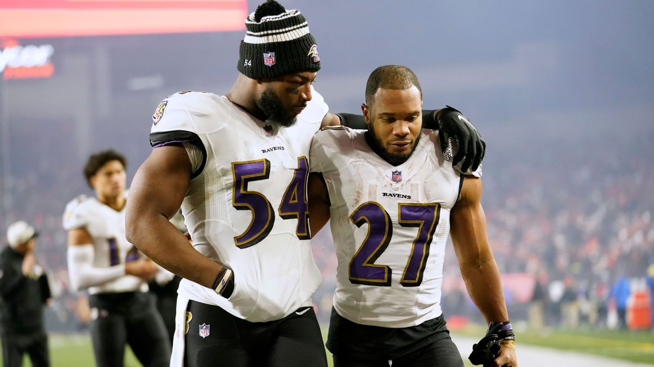 J.K. Dobbins sobre el balón suleto de Tyler Huntley "Nunca debió estar