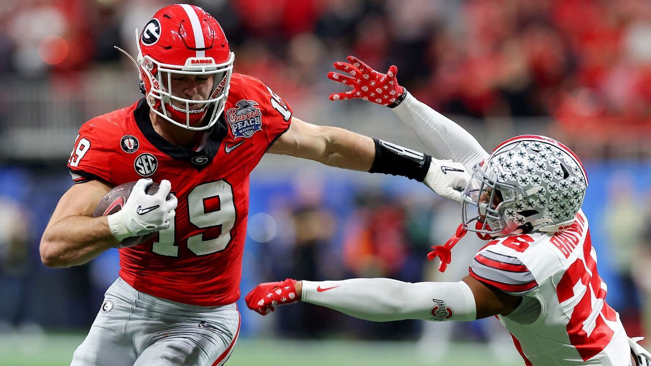 CBS Sports on X: Here's a fun sentence to read: The Florida-Georgia Game  is starting right now on CBS.  / X