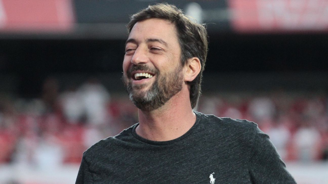 Camisa do Corinthians vale R$ 123 milhões? Duilio diz que valor 