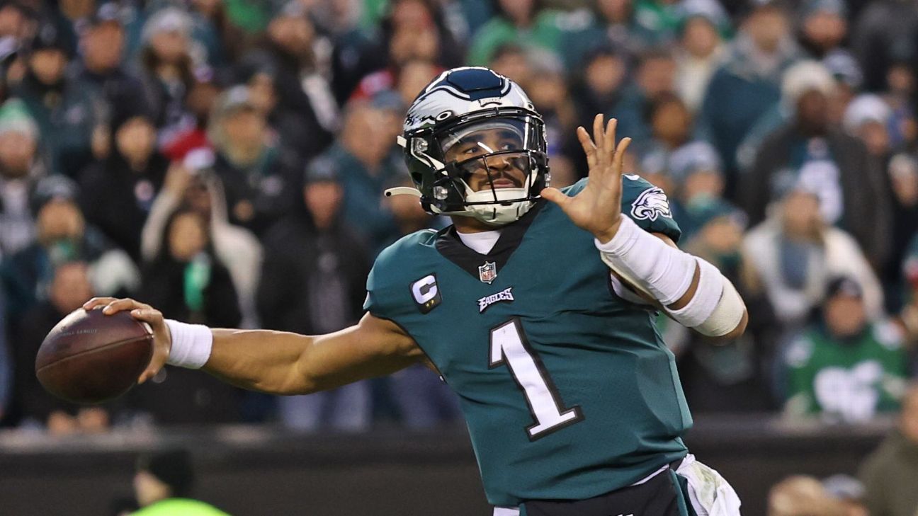 Jalen Hurts makes a statement early as Eagles soar past Giants and into NFC  Championship game - The Boston Globe