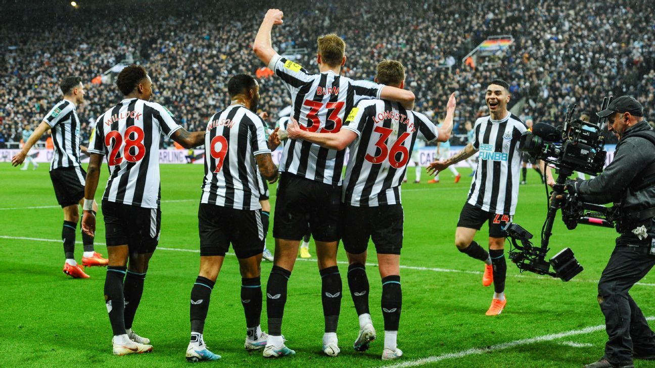 Newcastle vai à final da Copa da Liga Inglesa e volta a disputar título  após 24 anos