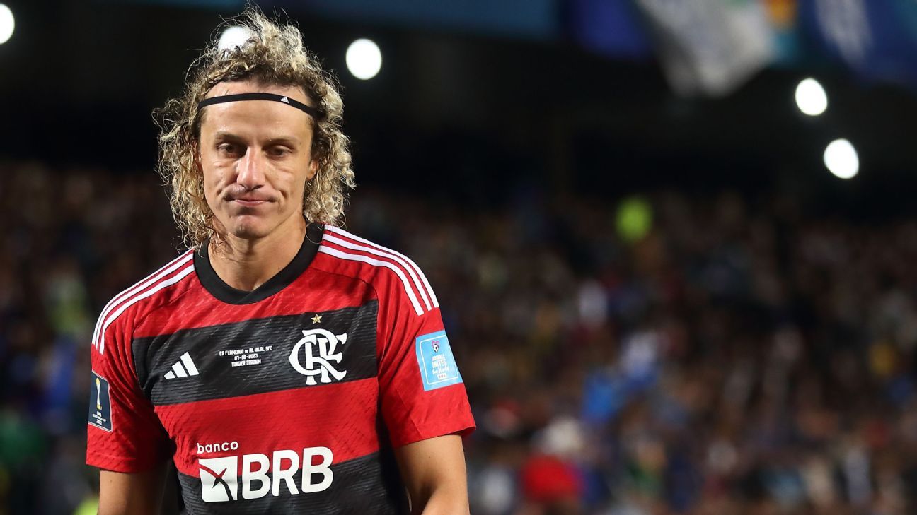 Qual a situação do David Luiz com Flamengo?