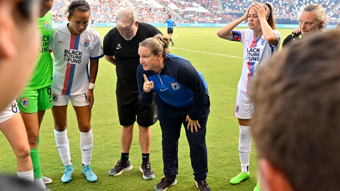 Women's World Cup football kits proving a runway success, Women's shirts