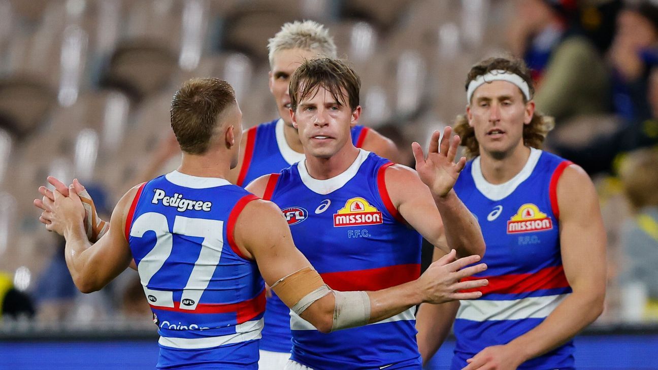 afl-western-bulldogs-to-stay-on-the-road-for-power-freo-clashes-espn