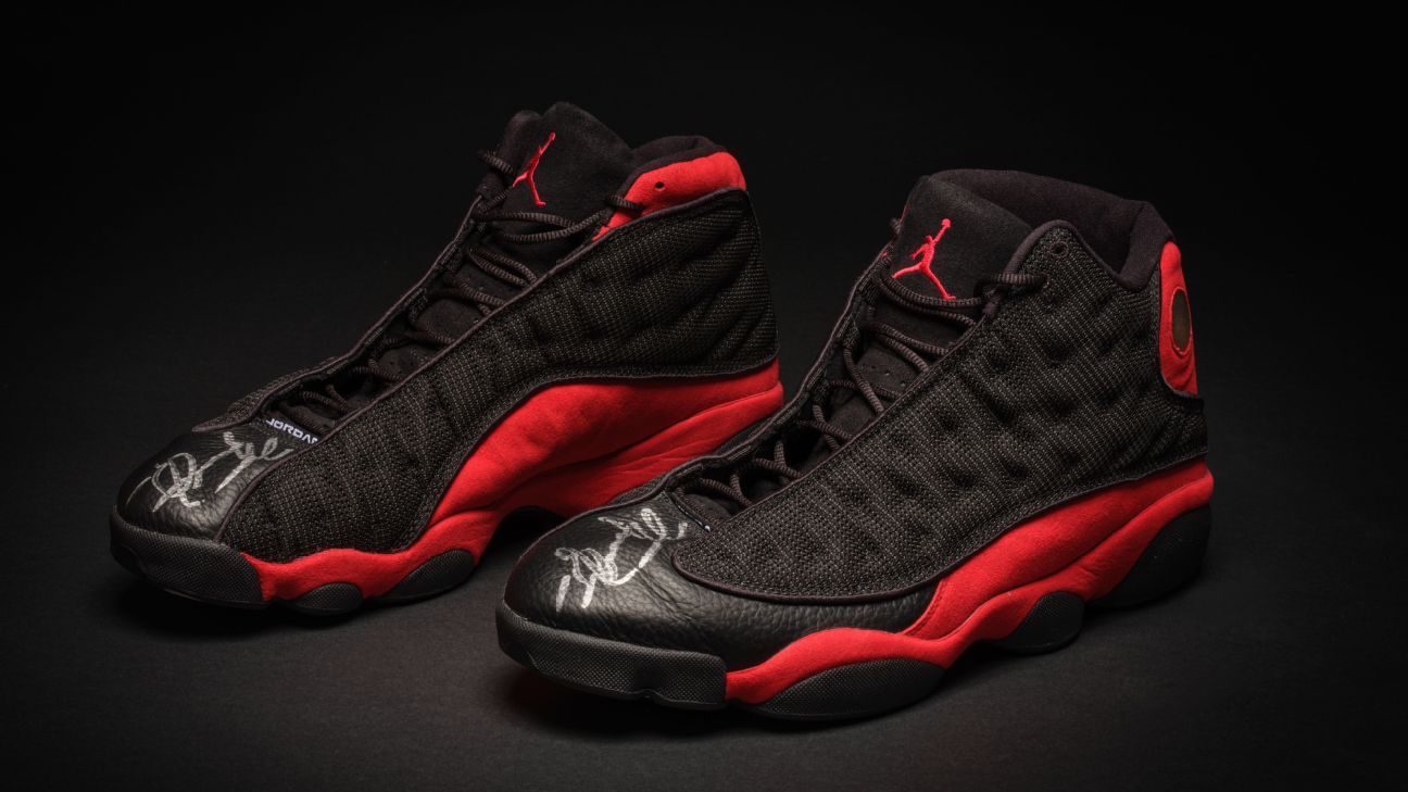 The Rare Air Jordans Made for an Injured Michael Jordan