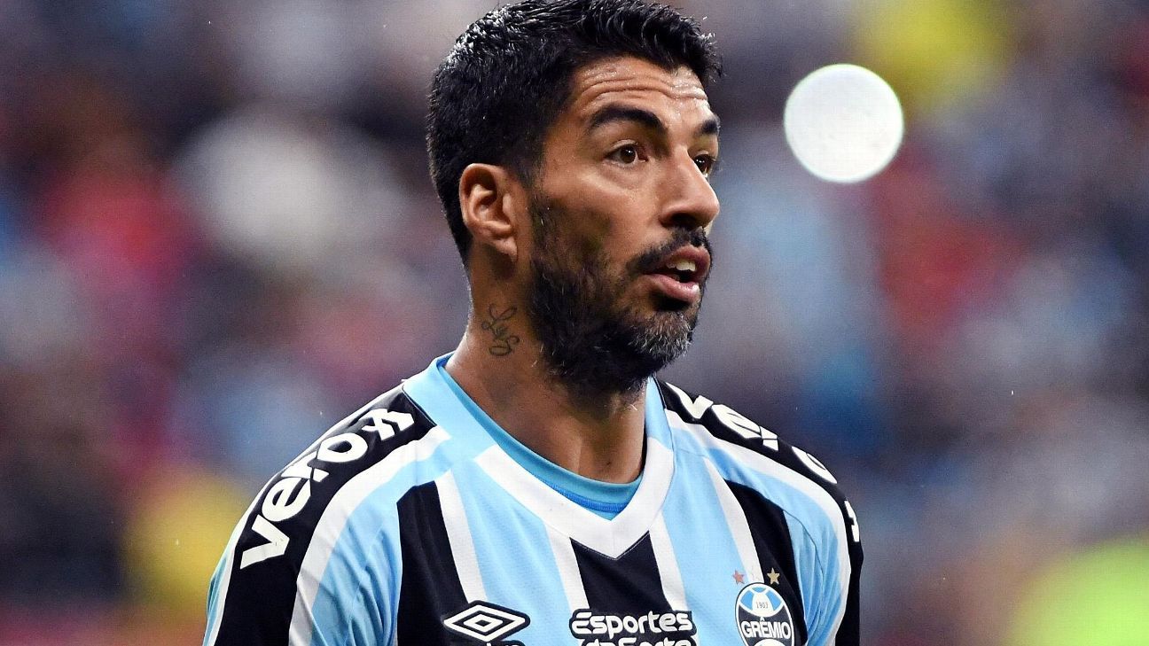 Novo Suárez? Presidente do Grêmio admite ida ao mercado para contratar outro astro no futuro