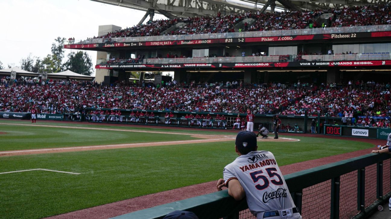 BASEBALL MEXICO: DIABLOS OPEN NEW BALLPARK WITH LOSS TO PADRES