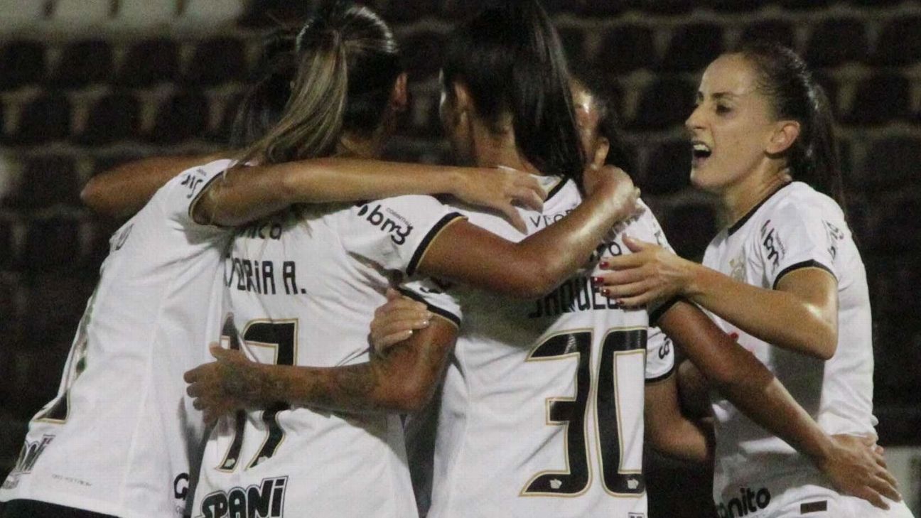 Jogadoras do Corinthians emitem nota sobre Cuca: Respeita as