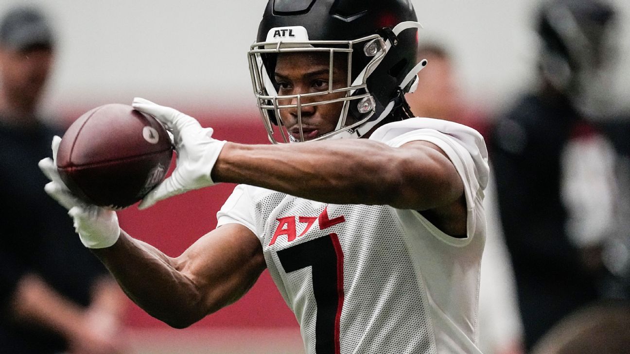 2023 NFL fantasy football rankings: Falcons RB Bijan Robinson