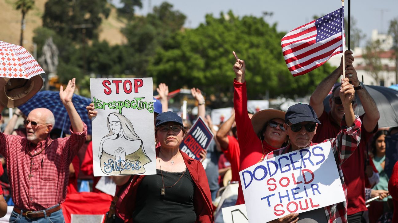 Thousands protest Dodgers' Pride night event honoring LGBTQ+ 'nun