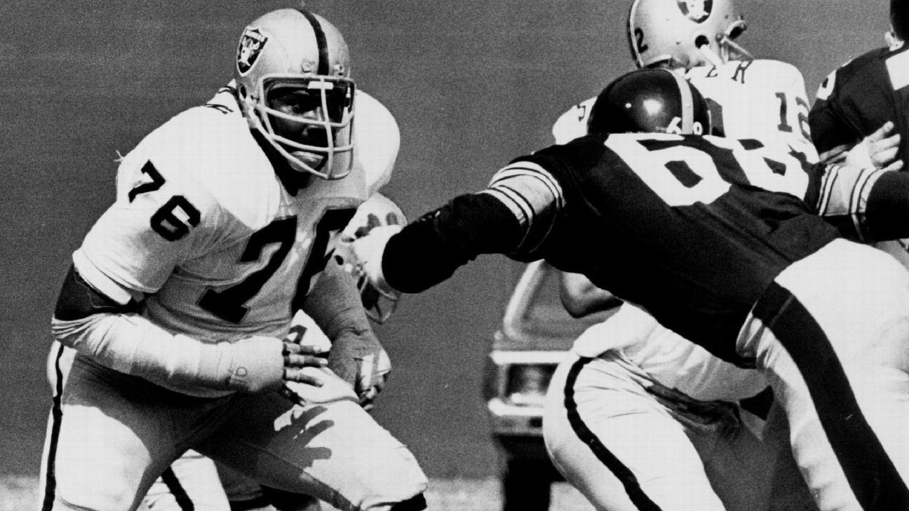 Bob Brown, Intimidator on N.F.L. Offensive Lines, Dies at 81 - The