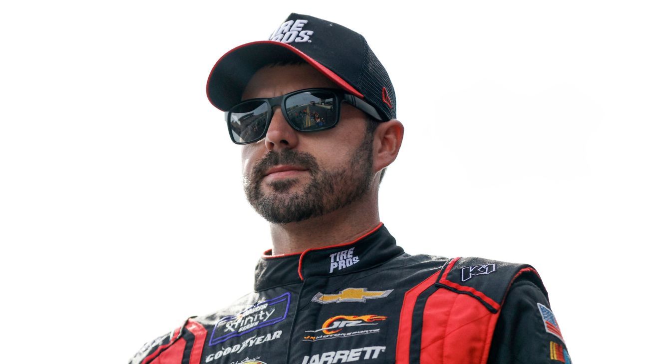 Berry to replace retiring Harvick next season